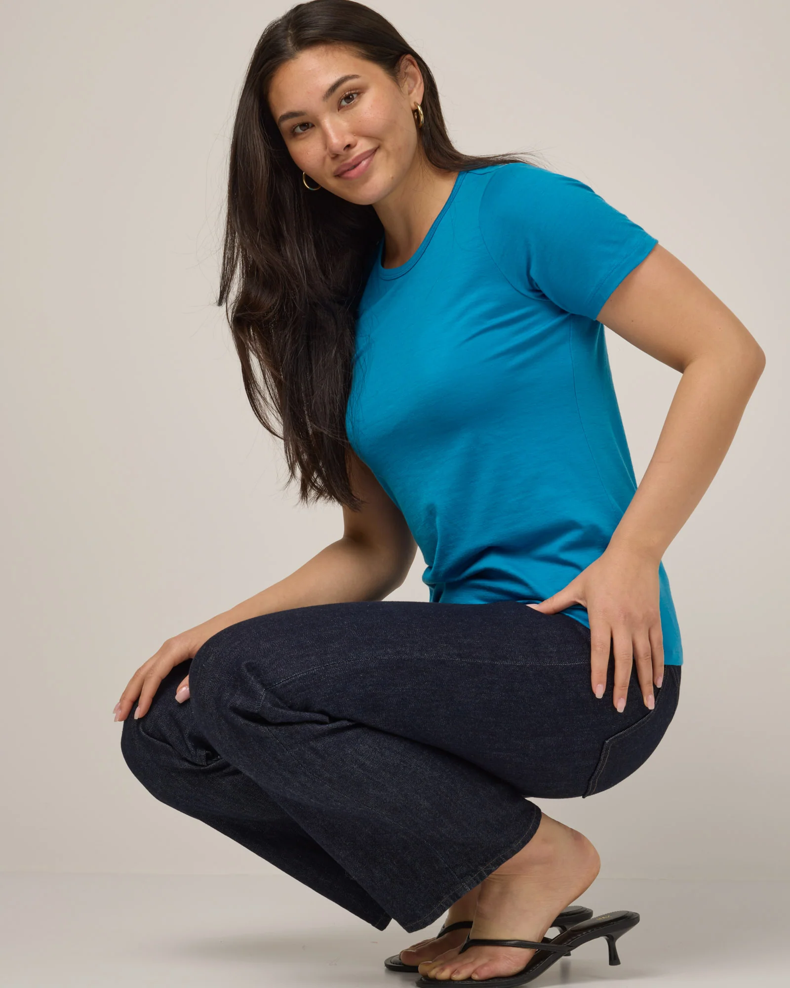 Cara 100% Wool Fitted Tee - Image 4