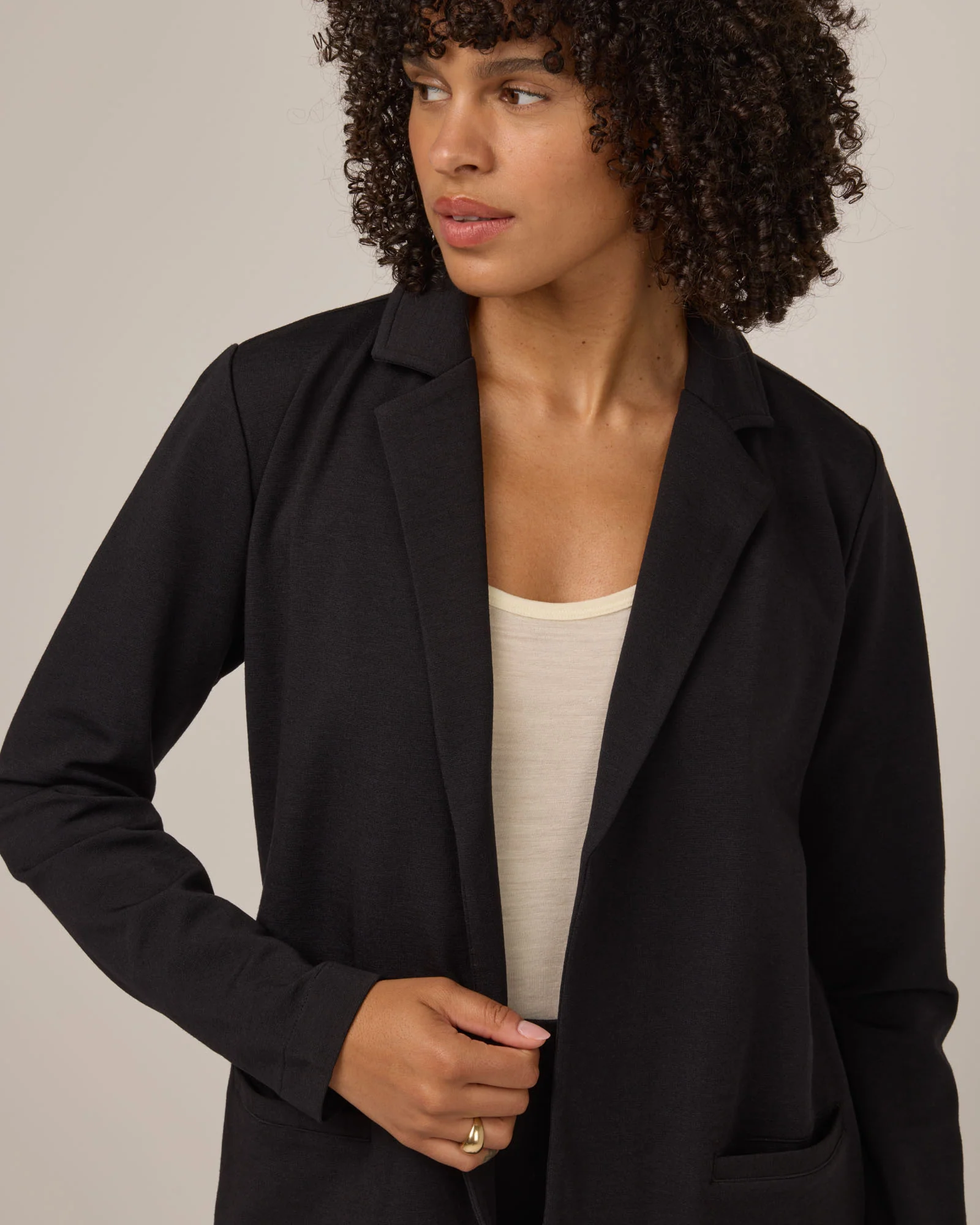 Kristen Blazer - Image 4