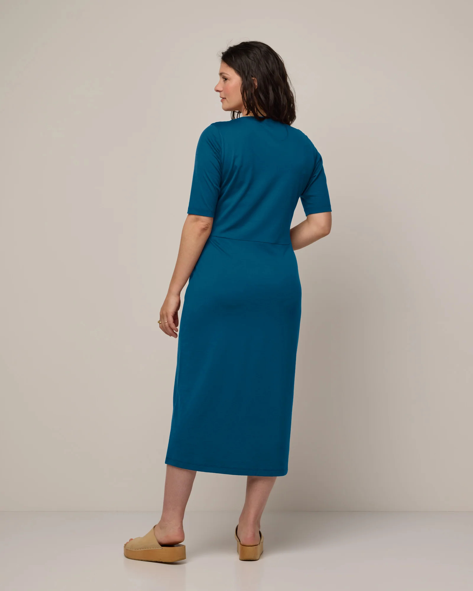 London Fitted Dress - Image 3