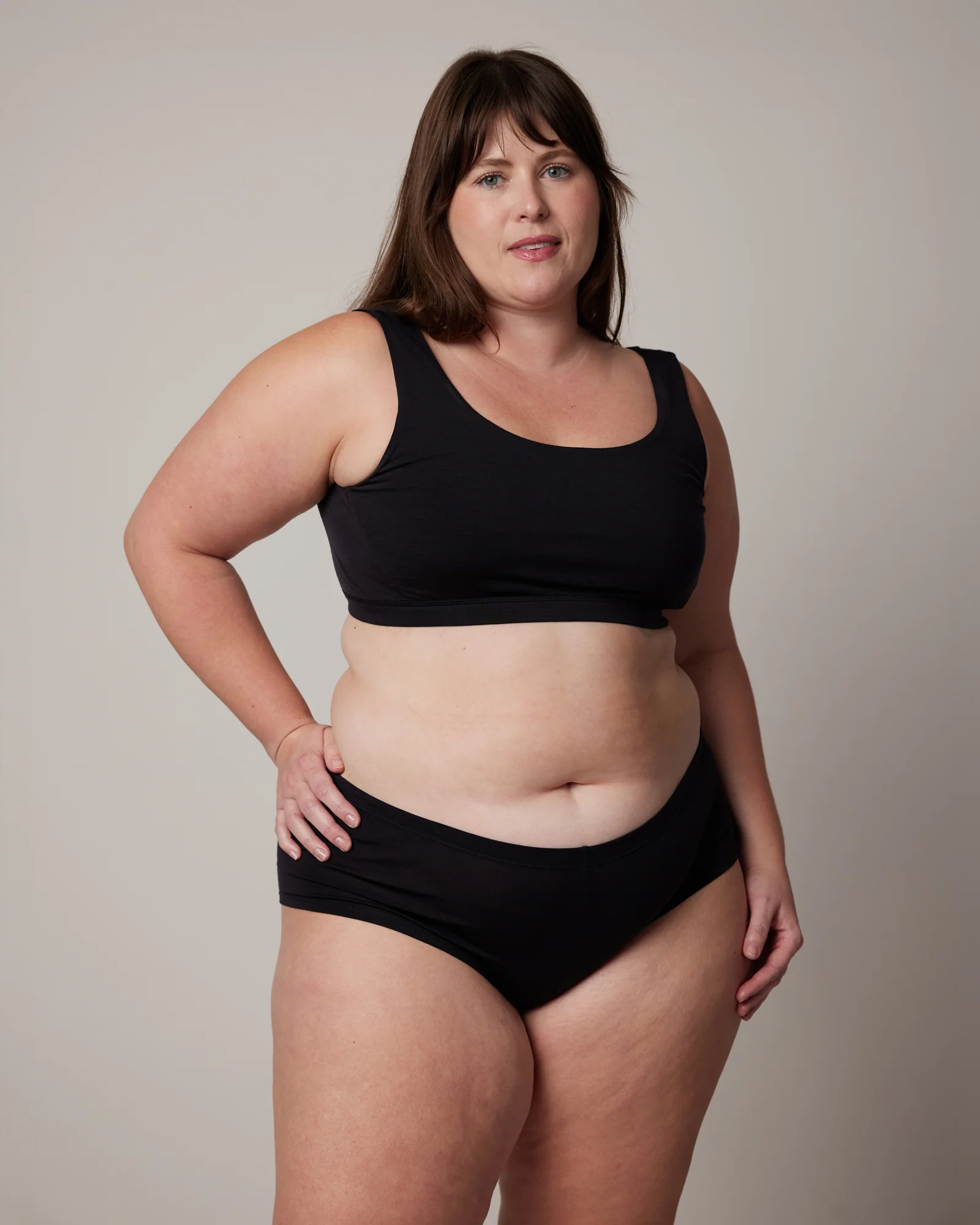 Roam Scoop Neck Bra - Image 3