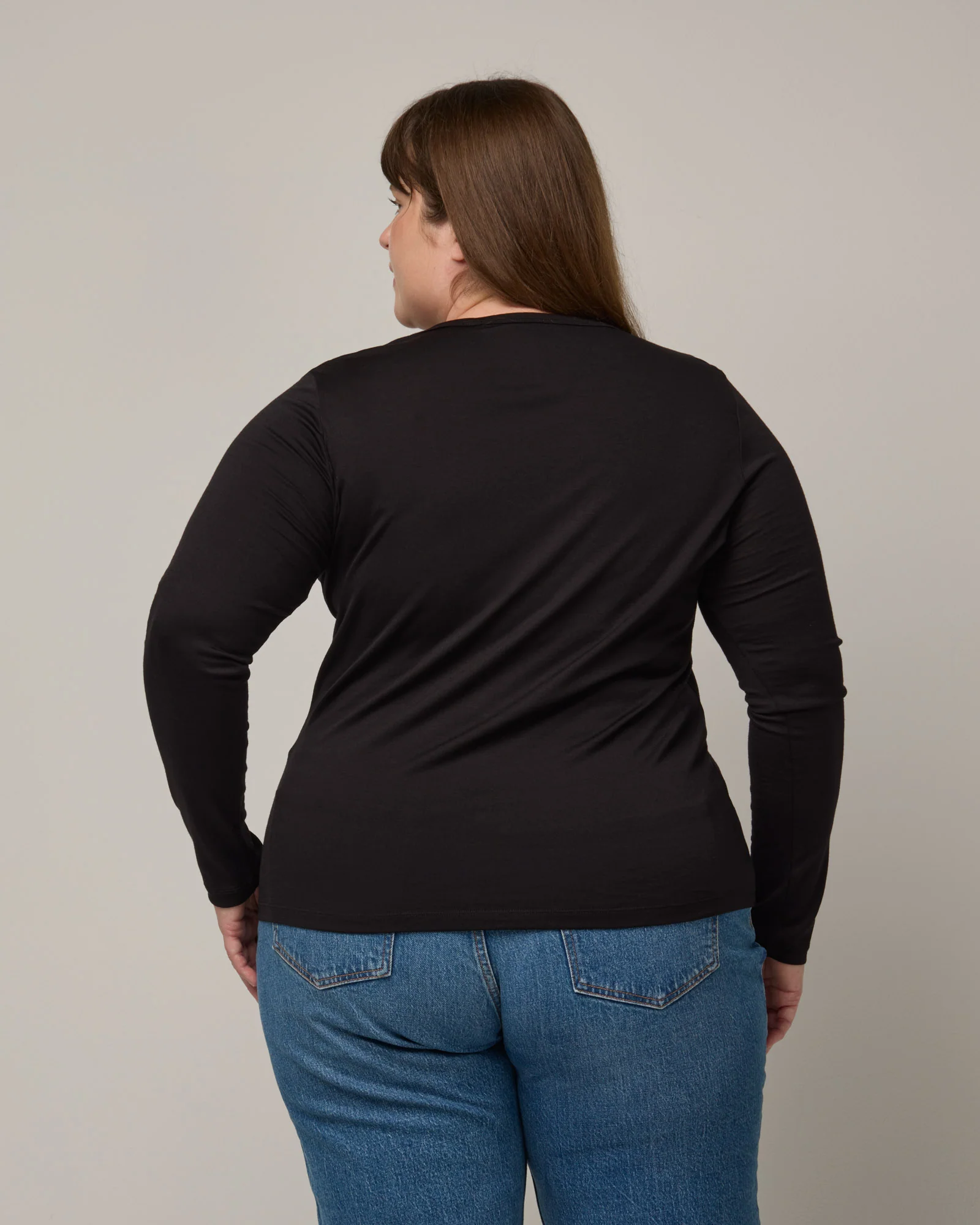 Sloan 100% Wool Fitted Tee - Image 6