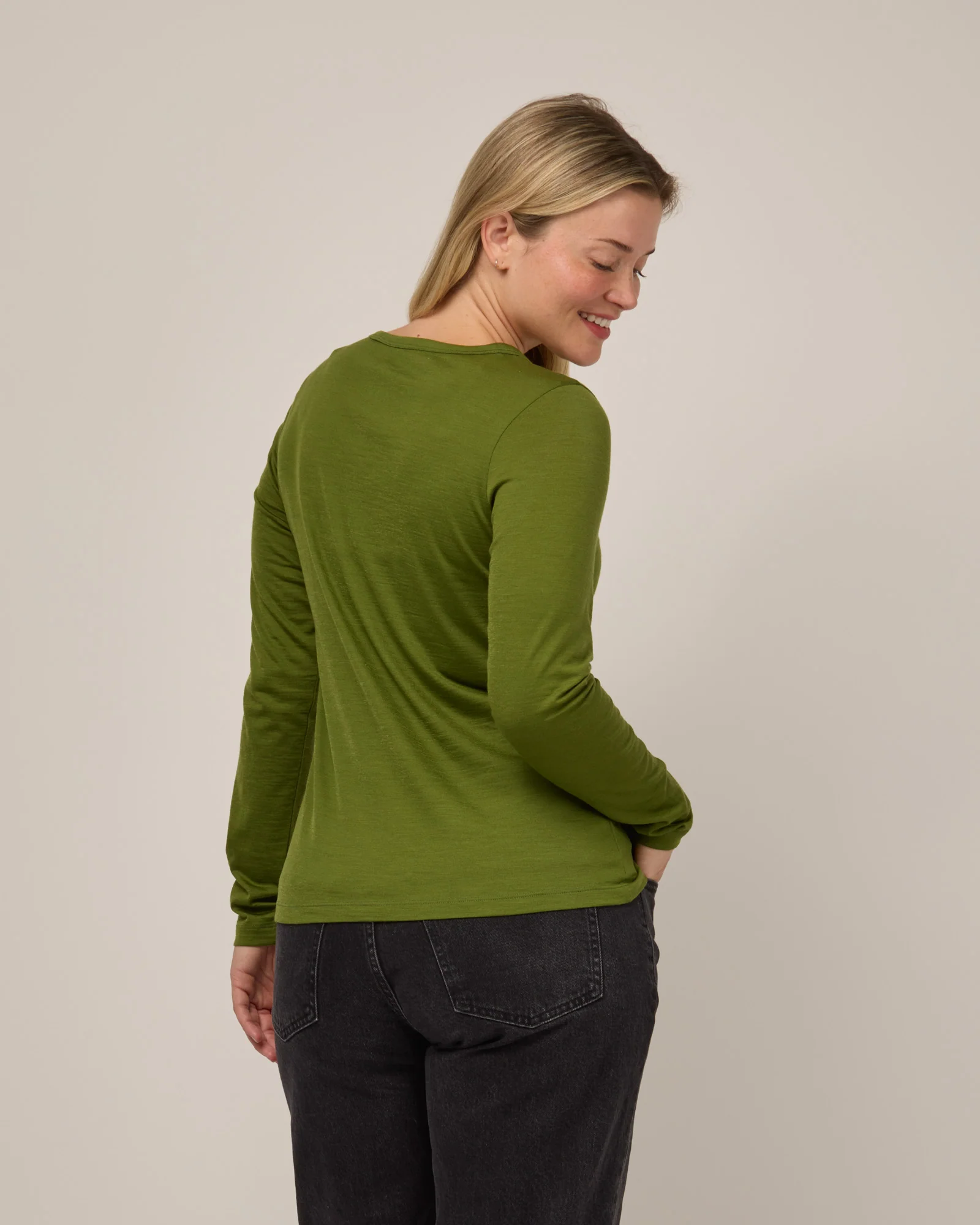 Sloan Signature Fitted Tee - Image 4