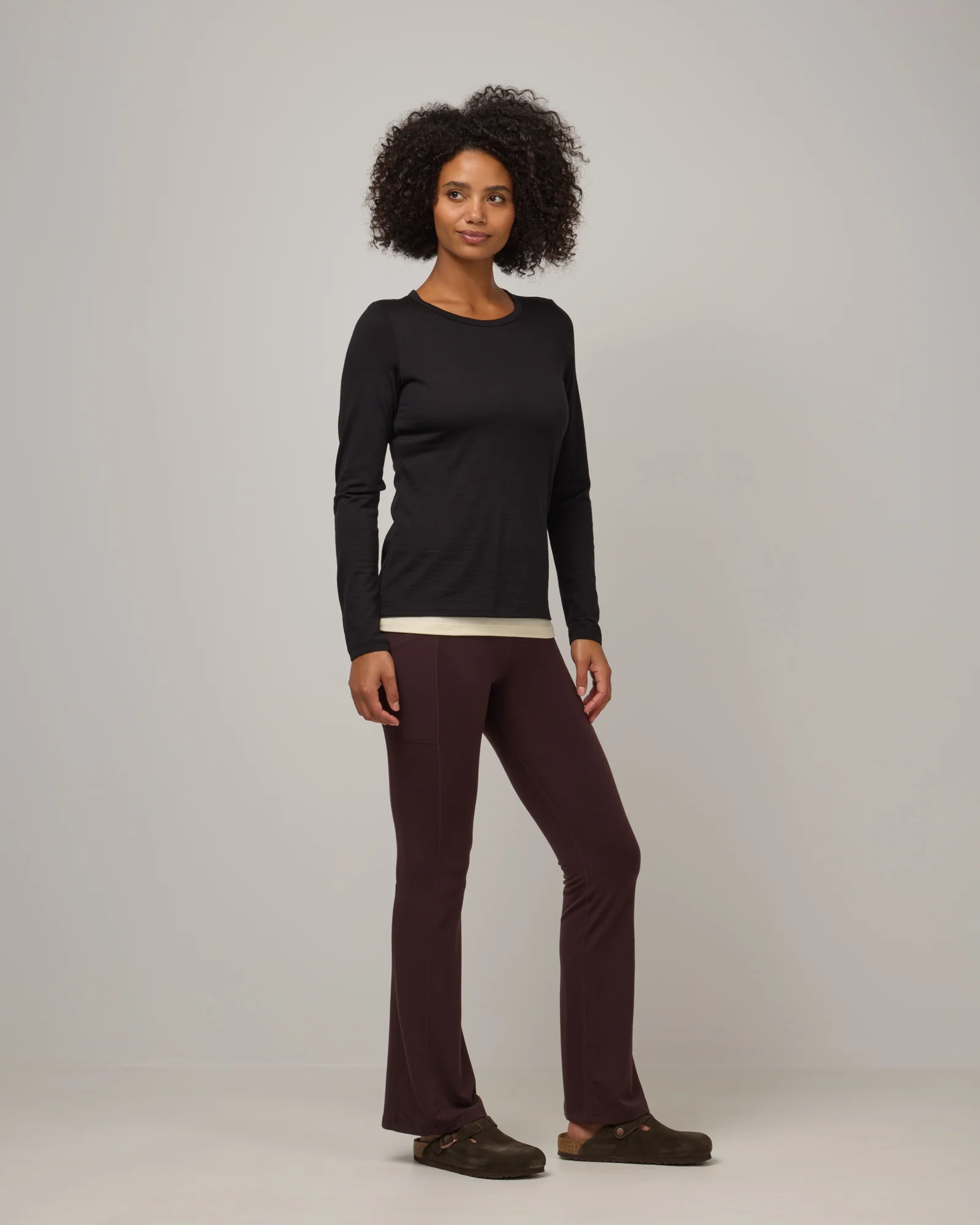 Summit Straight Cut Pocket Legging - Image 3